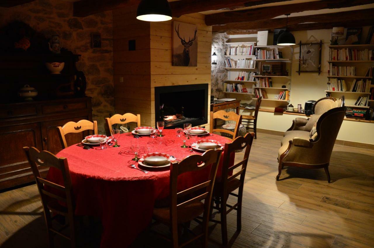 Chambres Et Table D'Hotes Du Pere Boussenac Экстерьер фото