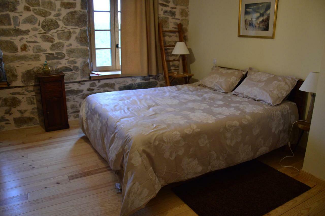 Chambres Et Table D'Hotes Du Pere Boussenac Экстерьер фото
