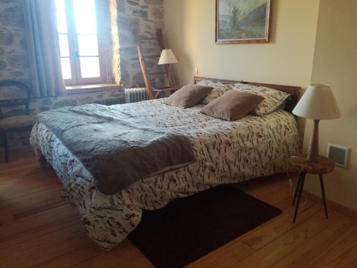 Chambres Et Table D'Hotes Du Pere Boussenac Экстерьер фото